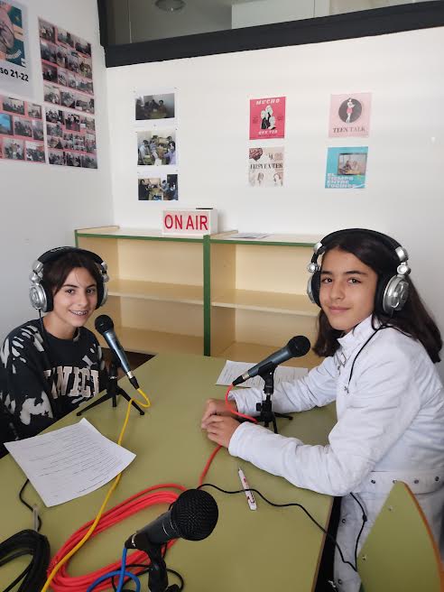 Y TÚ ¿ERES ADICTO AL MÓVIL?