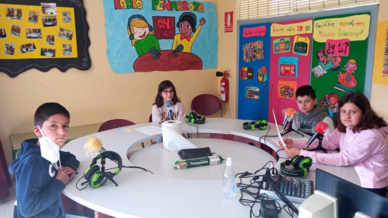 ENTREVISTAMOS A UN BOMBERO - " Día internacional de los bomberos"