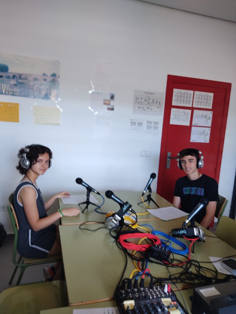 Stikers y memes ¡¡¡CUIDADO!!!