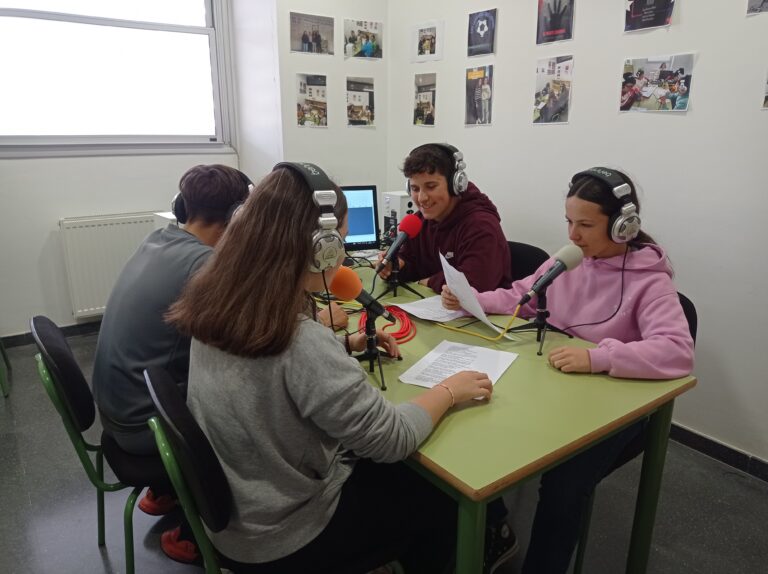 DÍA MUNDIAL DE LA POESÍA