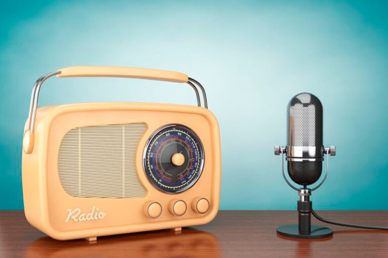 "REGRESO AL PLANETA TIERRA"