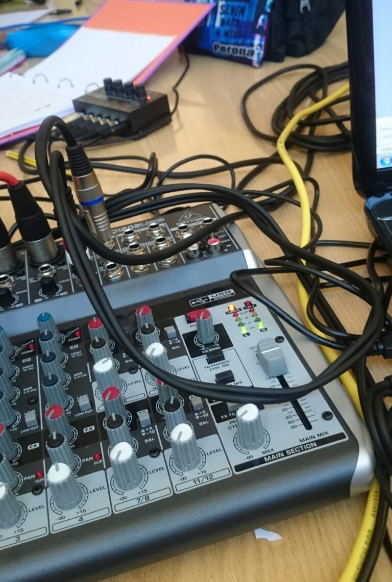 Entrevista a la directora de nuestro colegio "DVD" Conchi Gil