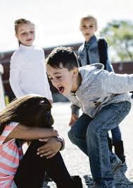 2 de mayo: Día mundial contra el acoso escolar.