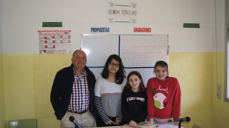 HOY NOS VISITA. CARLOS GOTIA