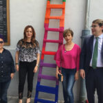 Silvia Clemente visita el Oeste