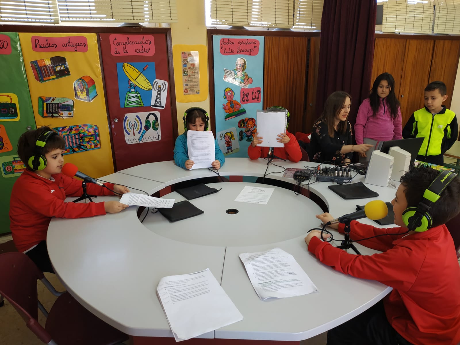 Cuento Clásico: "Los tres cerditos" 3º primaria
