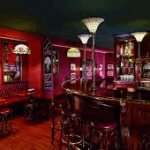 BAR ATO. CARLA Y MIRIAM