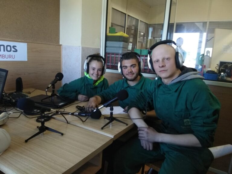 03/06/2019 BUENOS DÍAS 1ºAEV