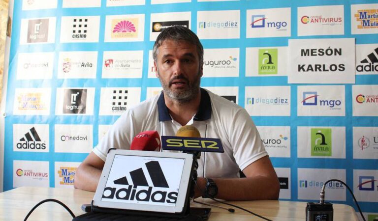 Rueda de prensa de César Jiménez