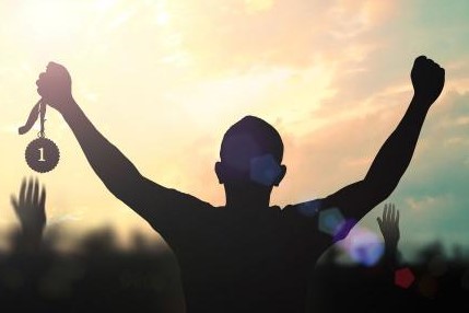 "Canas de oírte 5" -Cabeza Alta- por Carmen Rodriguez-Patier