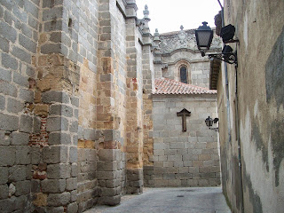 CALLE DE LA MUERTE Y DE LA VIDA - ÁVILA