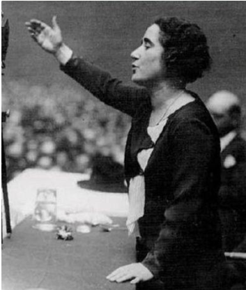 Entrevista a Toñi Conmemorar el Día de Clara Campoamor