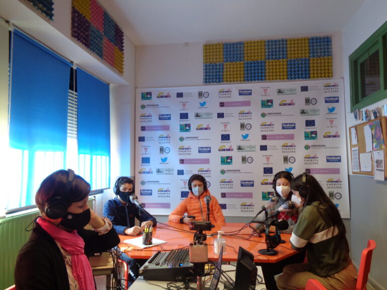 Concurso PODCAST RNE. "Entre versos anda el Cid: ¿literario o histórico?"