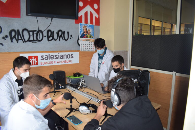 2021-10-26 BUENOS DÍAS DE 2EST