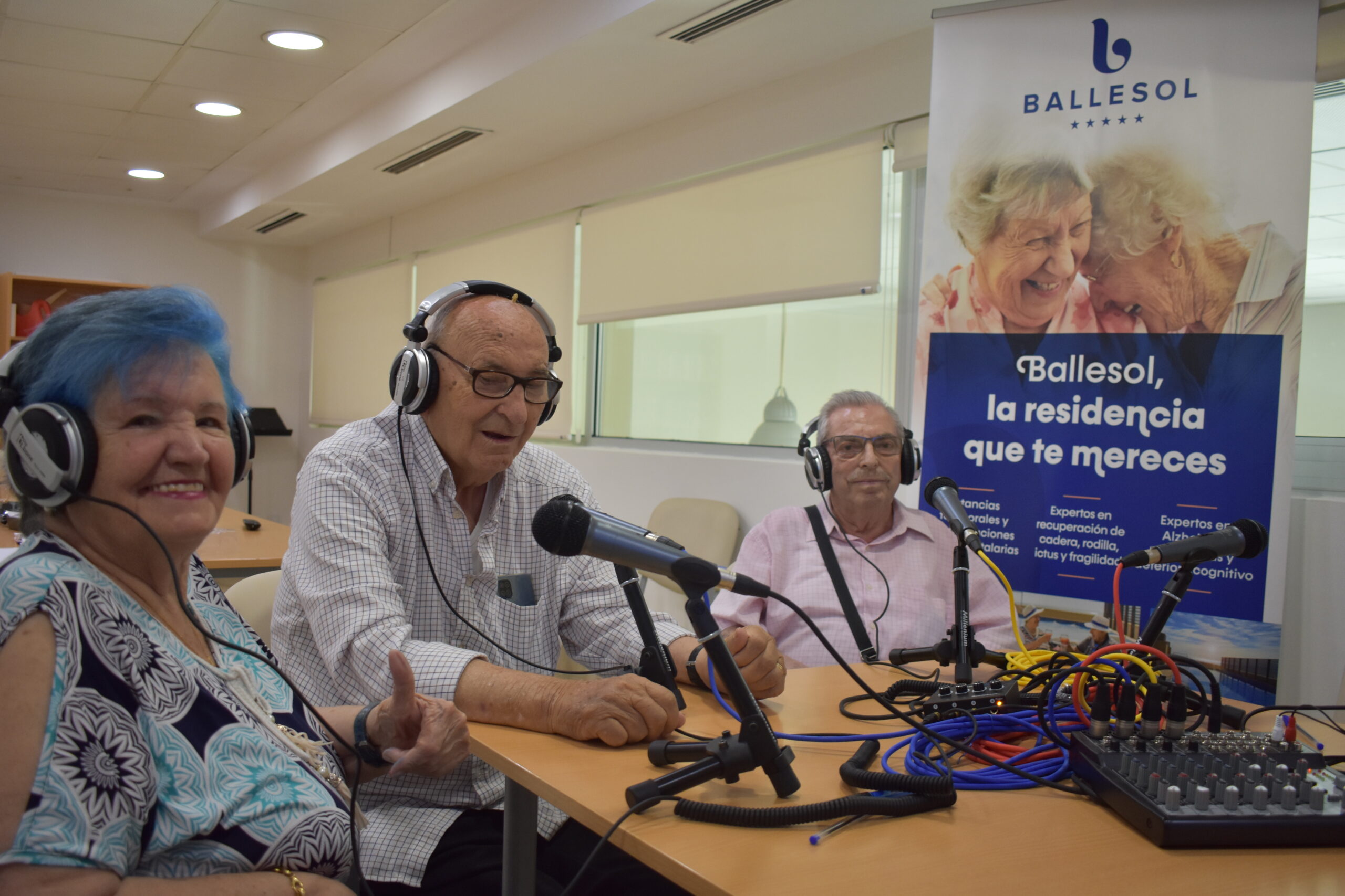 canal-background banner-canal