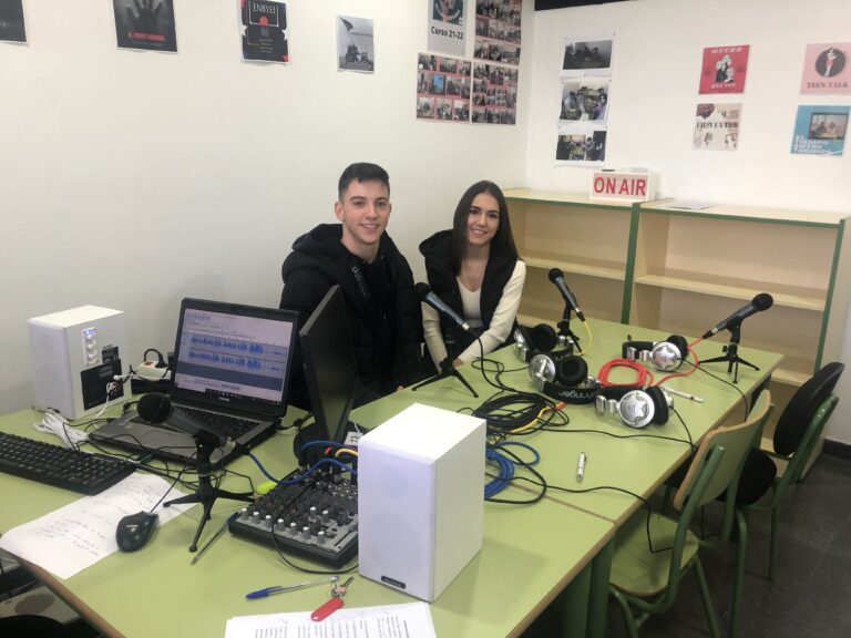 Entrevista a dos antiguos alumnos