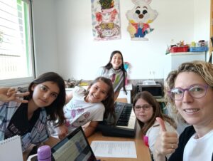 Radionovela ¿Por qué le hacéis esto al mundo?