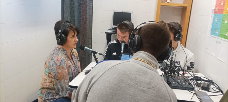 Entrevista a La Directora del IES La Basílica de Algezares