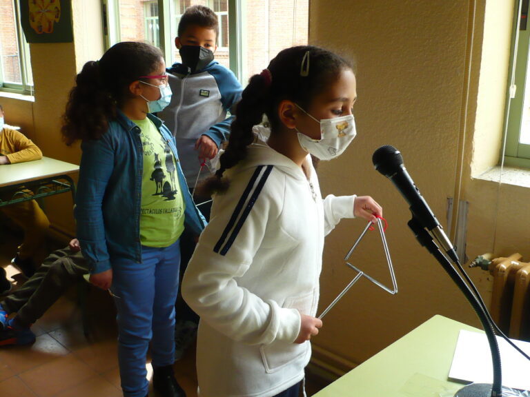 FICCIÓN SONORA "LA BRUJA LEOPOLDINA" CEIP MIGUEL DE CERVANTES. VALLADOLID