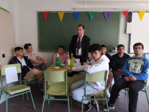 LINGOTAZO ARTÍSTICO ENVUELTO EN LA NIEBLA DEL POMBO.