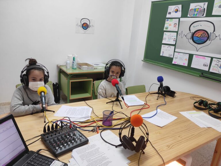 LA LEYENDA DE LA RADIO