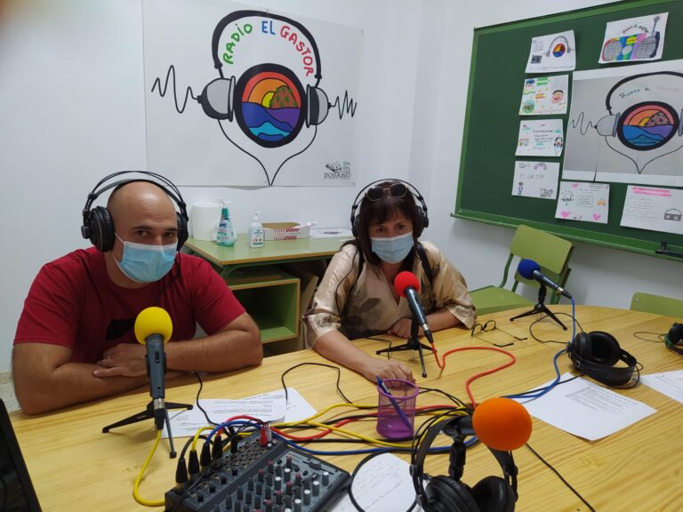 VISITA PROFESORES DEL IES FUENTE ALTA