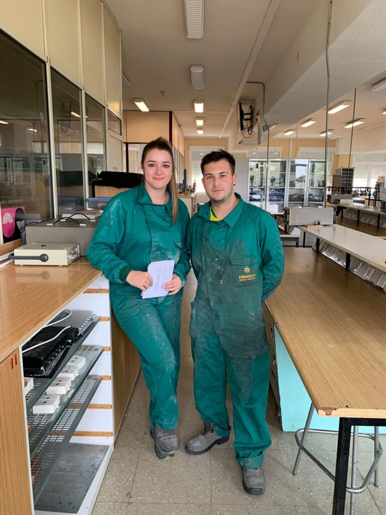 2022/10/17 Buenas días 2º AUT