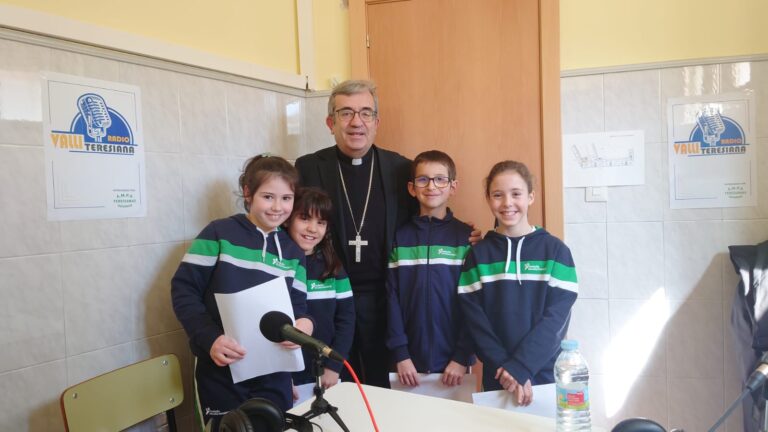 Entrevista al arzobispo Luis Argüello