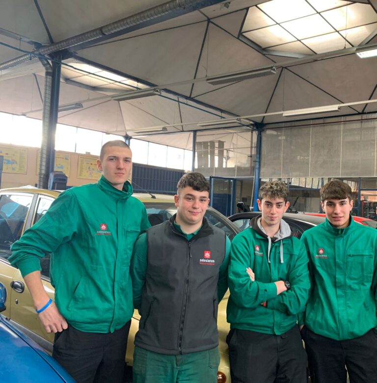 10/12/2024 BUENOS DÍAS  1ºAEV