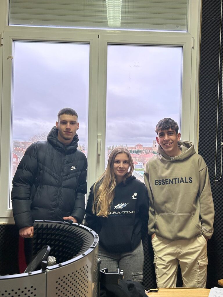 17/12/2024 BUENOS DÍAS 1ºEIT