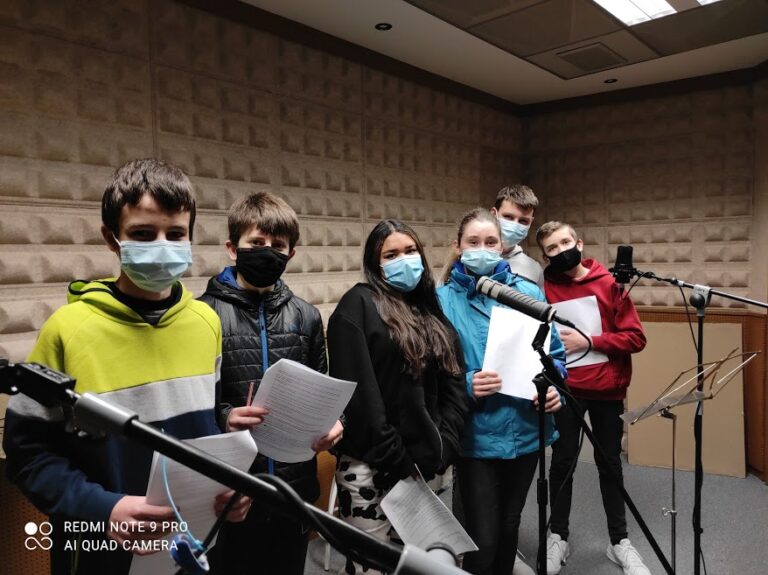 LOS COLORES IES RAMÓN Y CAJAL HUESCA