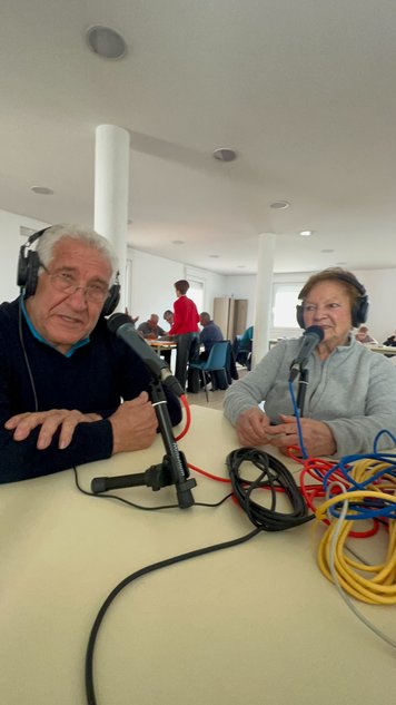 La vida en El Barraco contada por los usuarios del taller de Alzheimer Ávila.