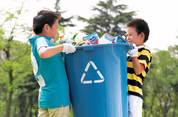 2019-01-23 Laura y Álvaro. Personas que ayudan al medio ambiente