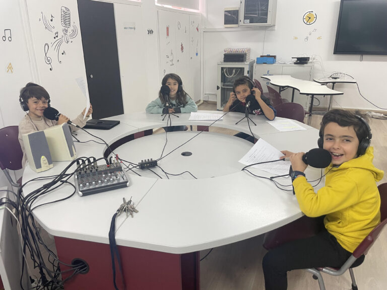 ¿QUÉ ES LA CONSTITUCIÓN ESPAÑOLA?