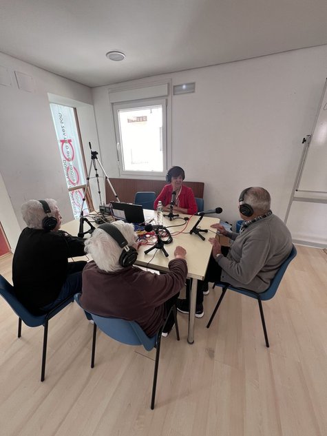 La vida en El Barraco contada por los usuarios del taller de Alzheimer Ávila. III