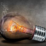 La subida de precios de la energía eléctrica. Causas y consecuencias