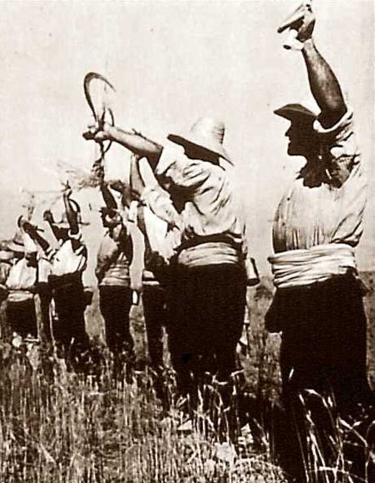 PODCAST HISTÓRICOS - Debate sobre la Reforma Agraria de la II República (Campesino vs. Terrateniente)