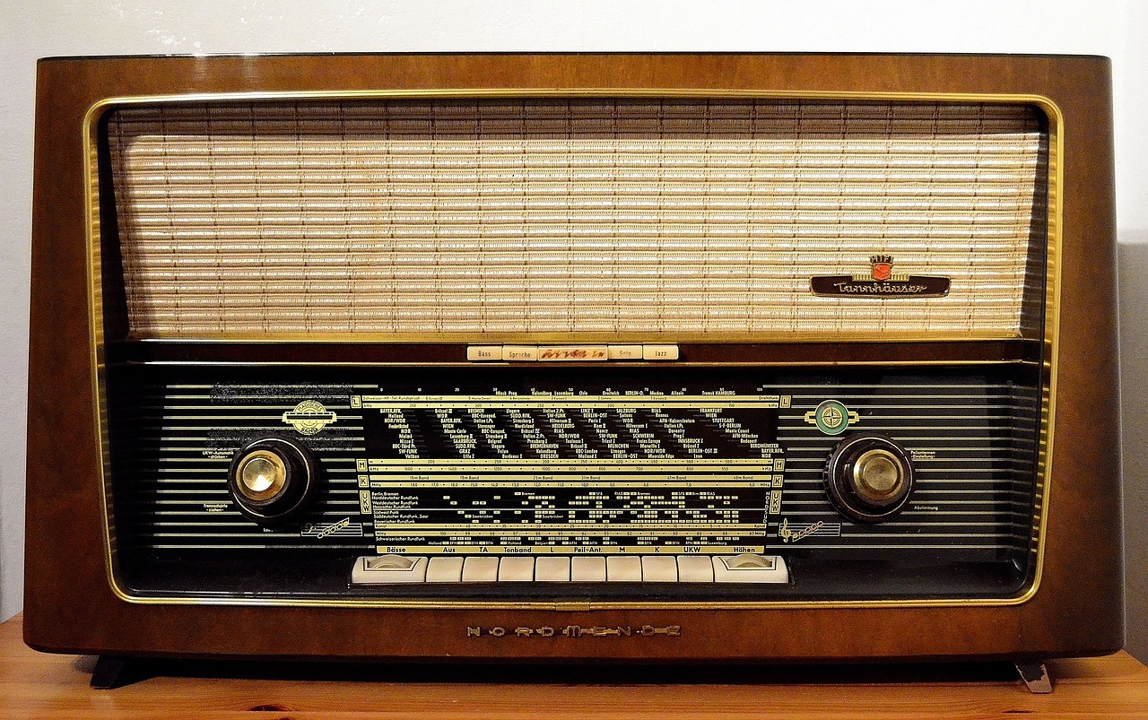 Día de la RADIO