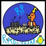 Un extraño huevo de un color aún más extraño