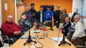 Escuchar podcast LA EDUCACIÓN DE AYER Y DE HOY