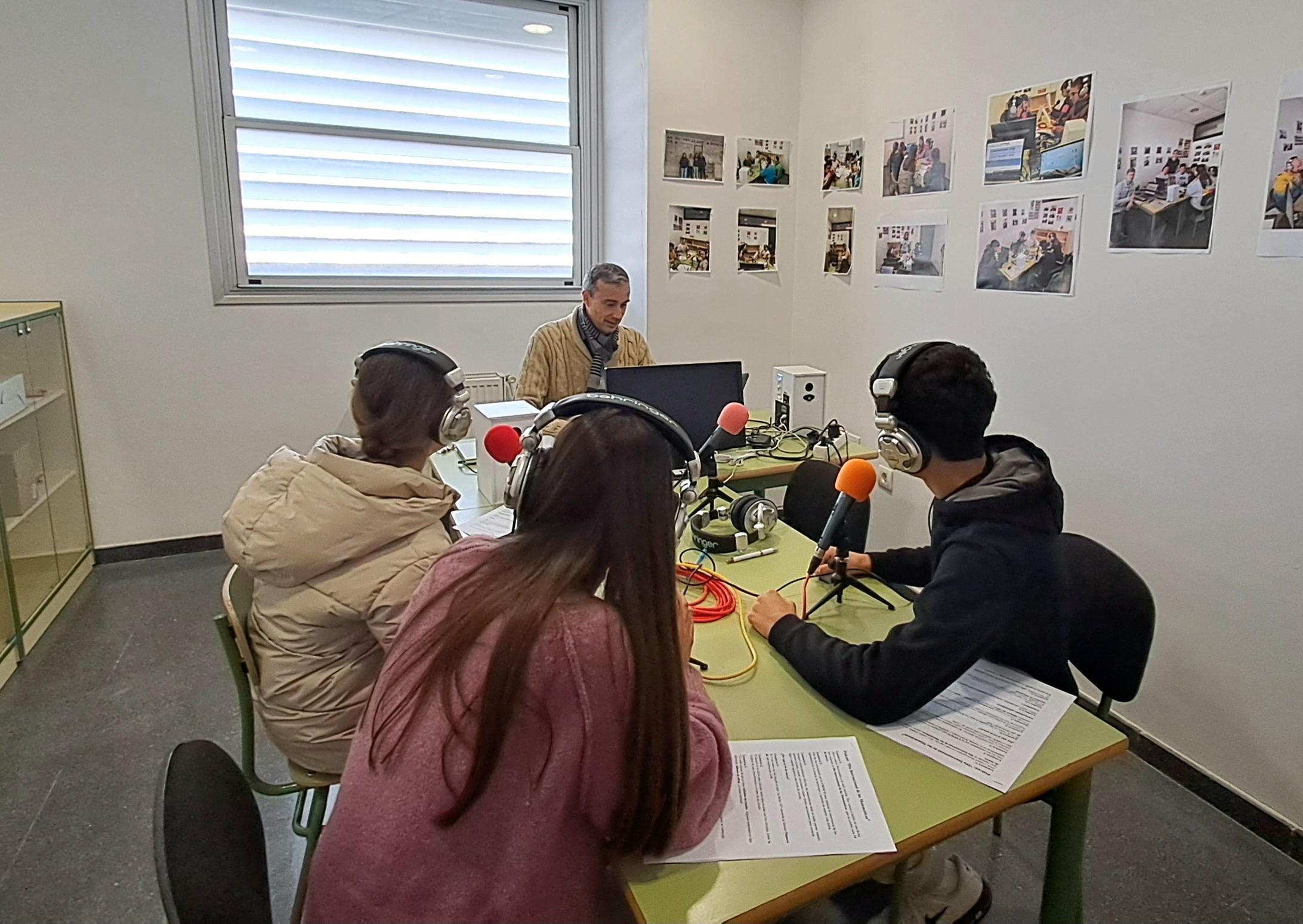 Escuchar podcast ¡FELIZ DÍA DE LAS MATEMÁTICAS ! 14 de marzo de 2026.
