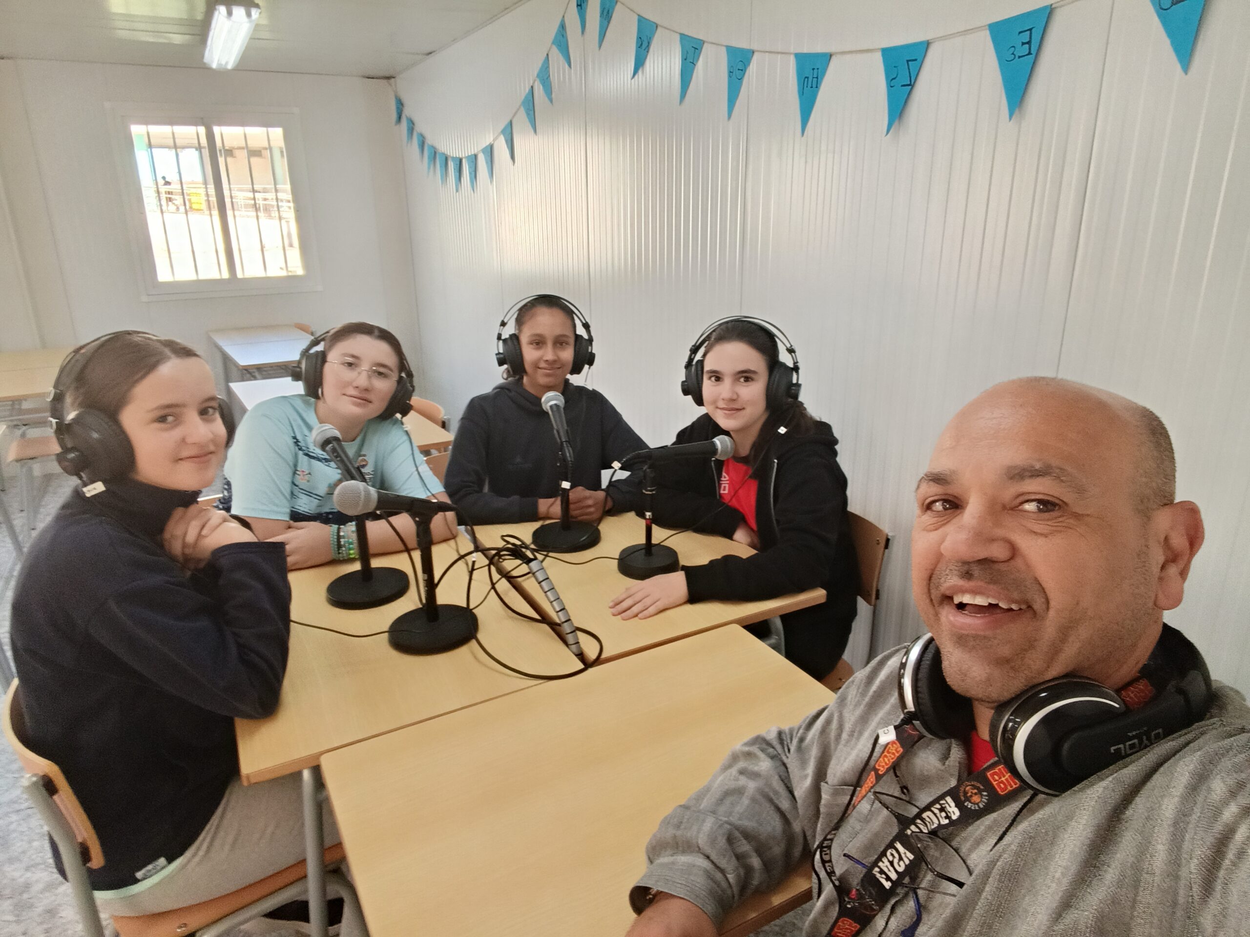 Escuchar podcast Es lo que Hay – IES Sa Colomina – Ibiza – 1º ESO CAT. 3