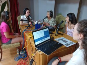 Escuchar podcast Voces que no se olvidan, IES Vasco de Zarza 4ªESO