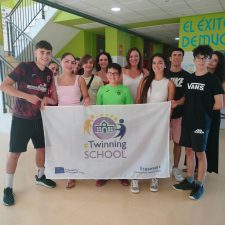 *Nuestro proyectos Etwinning en la onda*