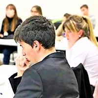 19-deusto-liga-debate-marzo-2019-325x230FSA